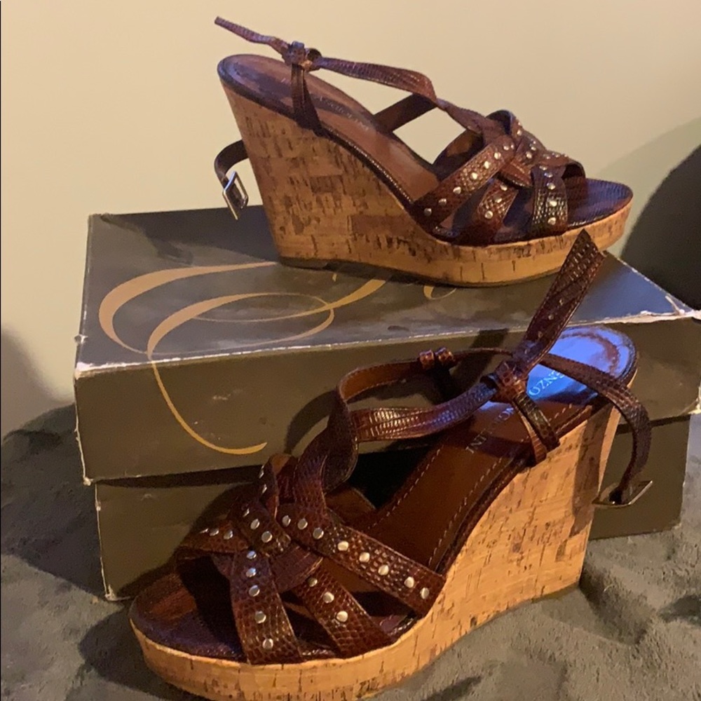 ENZO ANGIOLINI strap wedges sandals
